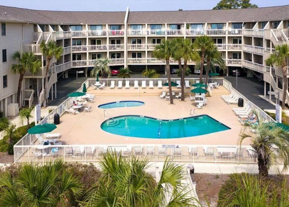 The Breakers #220 Beach Condo, Beautiful Ocean View At Coligny Beach, 4 N Forest Beach Drive Hilton Head, Walk To All Shops Restaurants, Renovated Jan 2024, Vacation Rental Hhi Llc Хилтон-Хед-Айленд Экстерьер фото